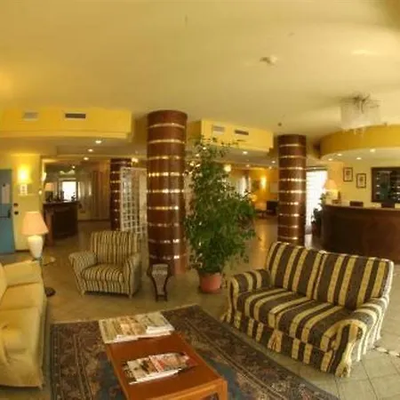Hotel Donizetti 3*