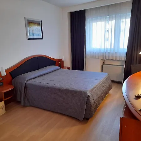 Donizetti 3* Lallio