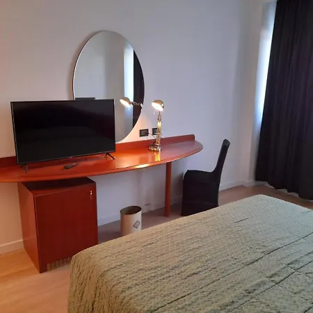 Hotel Donizetti 3*
