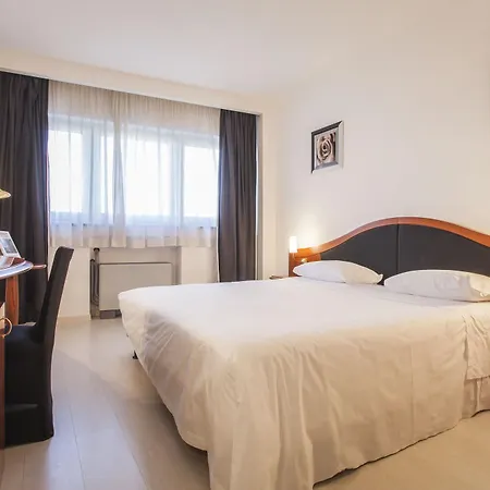 Hotel Donizetti Lallio