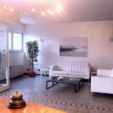 Donizetti Hotel 3*
